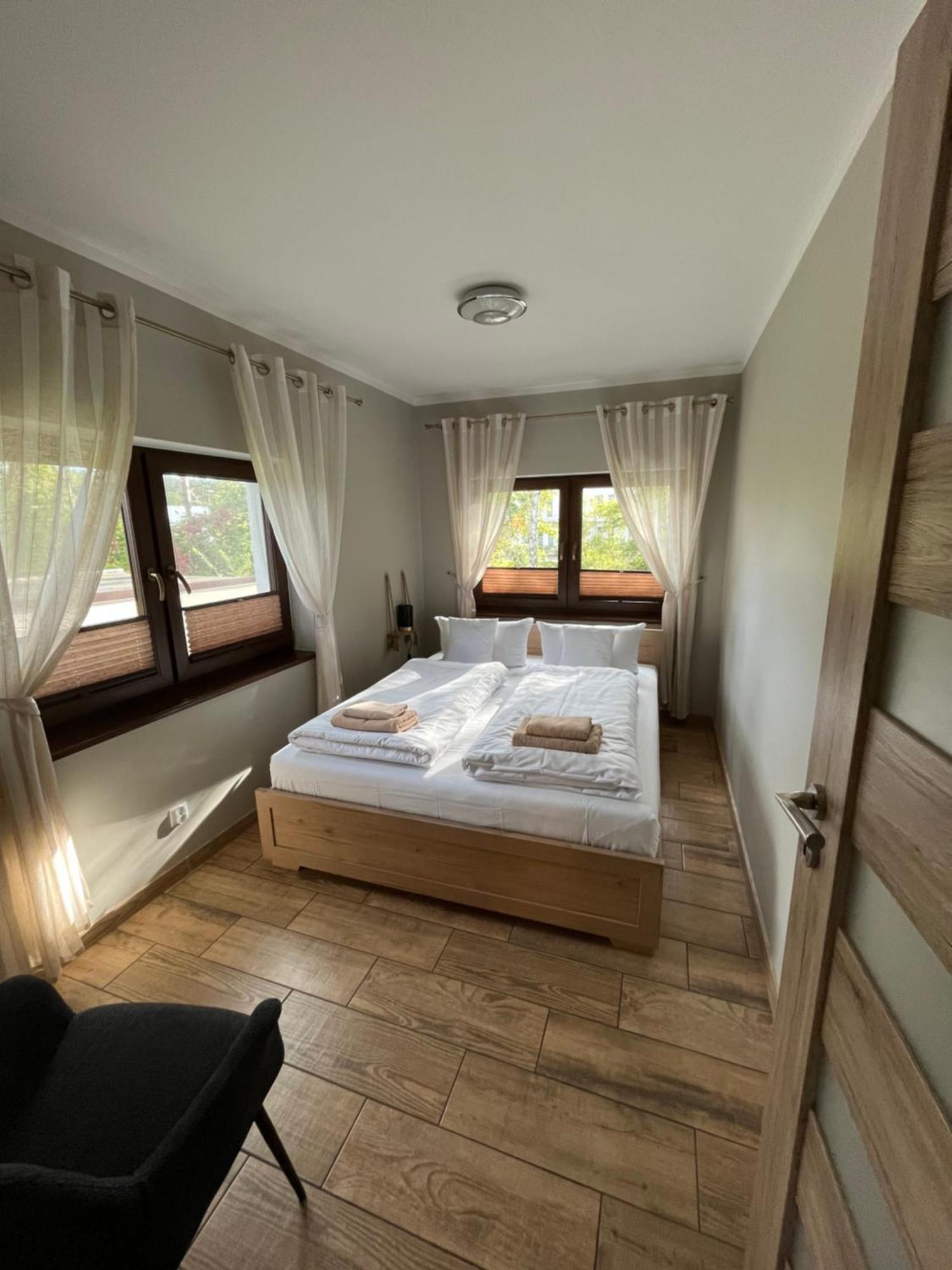 Ferienwohnung Anna Swinemuende Rycerska Exterior foto